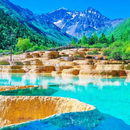 九寨沟+黄龙风景名胜区+峨眉山+乐山大佛5日4晚跟团游 九寨沟+黄龙风景名胜区+峨眉山+乐山大佛5日4晚跟团游
