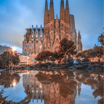 西班牙马德里+阿尔瓦拉辛+瓦伦西亚+巴塞罗那+赫罗纳+安道尔+萨拉戈萨6日5晚私家团 西班牙马德里+阿尔瓦拉辛+瓦伦西亚+巴塞罗那+赫罗纳+安道尔+萨拉戈萨6日5晚私家团