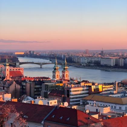 匈牙利布达佩斯+维谢格拉德高堡+圣安德烈+渔人堡+巴拉顿湖5日4晚私家团 匈牙利布达佩斯+维谢格拉德高堡+圣安德烈+渔人堡+巴拉顿湖5日4晚私家团