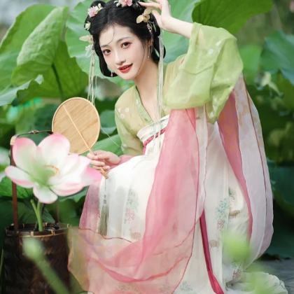 云南昆明+东川红土地+元阳+抚仙湖+建水+蒙自6日5晚拼小团 云南昆明+东川红土地+元阳+抚仙湖+建水+蒙自6日5晚拼小团