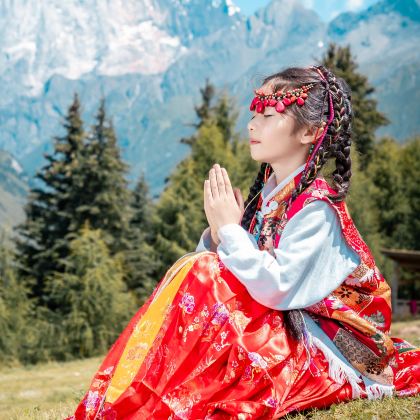 亲近自然·暑期成都+川西四姑娘山6天5晚亲子营/藏族文化【做糌粑+学藏语+穿藏服】+高原漂流+熊猫王国+原始森林徒步+三星堆 亲近自然·暑期成都+川西四姑娘山6天5晚亲子营/藏族文化【做糌粑+学藏语+穿藏服】+高原漂流+熊猫王国+原始森林徒步+三星堆