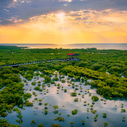 广西南宁+通灵峡谷+德天瀑布+涠洲岛+北海5日4晚跟团游 广西南宁+通灵峡谷+德天瀑布+涠洲岛+北海5日4晚跟团游