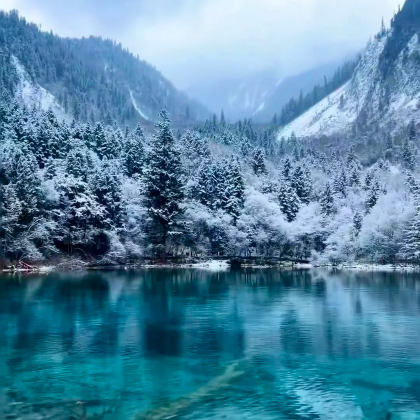 成都+九寨沟+黄龙风景名胜区+都江堰+三星堆博物馆6日5晚私家团 成都+九寨沟+黄龙风景名胜区+都江堰+三星堆博物馆6日5晚私家团