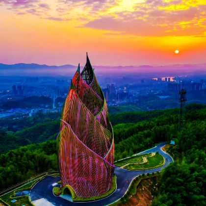 益阳+桃花江竹海景区+云台山风景区+龙泉洞+栖霞寺+益阳古城+紫金湾欢乐王国4日3晚私家团 益阳+桃花江竹海景区+云台山风景区+龙泉洞+栖霞寺+益阳古城+紫金湾欢乐王国4日3晚私家团