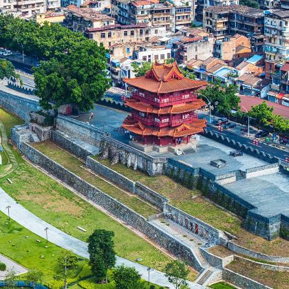 肇庆古城墙(宋城一路)+七星岩+鼎湖山2日1晚私家团 肇庆古城墙(宋城一路)+七星岩+鼎湖山2日1晚私家团