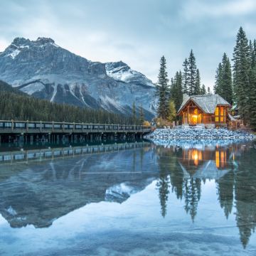 加拿大15日跟团游 加拿大15日跟团游