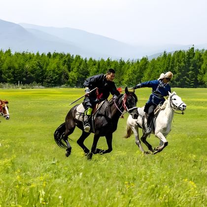 呼和浩特+辉腾锡勒草原+响沙湾+乌兰哈达火山地质公园4日3晚自由行 呼和浩特+辉腾锡勒草原+响沙湾+乌兰哈达火山地质公园4日3晚自由行
