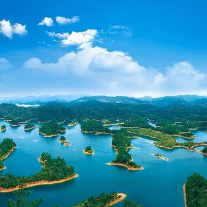 上海+乌镇+杭州+横店影视城+千岛湖+苏州+无锡+南京9日8晚跟团游 上海+乌镇+杭州+横店影视城+千岛湖+苏州+无锡+南京9日8晚跟团游