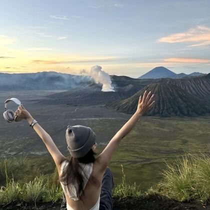 泗水+巴厘岛+布罗莫火山+伊真火山+佩妮达岛5日4晚跟团游 泗水+巴厘岛+布罗莫火山+伊真火山+佩妮达岛5日4晚跟团游