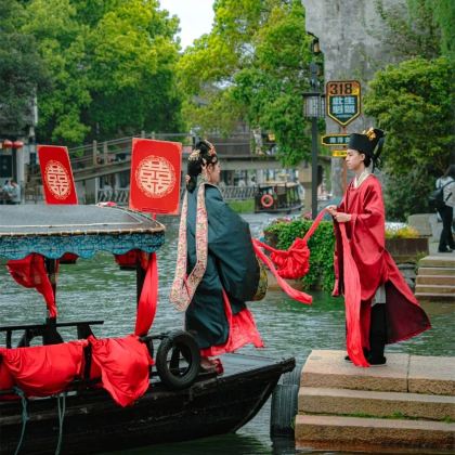 上海+苏州+杭州+扬州+西塘+南浔古镇+乌镇9日8晚私家团 上海+苏州+杭州+扬州+西塘+南浔古镇+乌镇9日8晚私家团