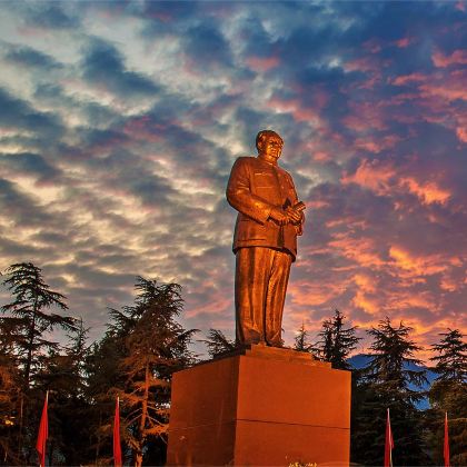 长沙+韶山+张家界+天门山+凤凰7日6晚跟团游 长沙+韶山+张家界+天门山+凤凰7日6晚跟团游