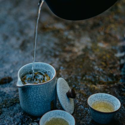 昆明+芒市+瑞丽+腾冲7日6晚拼小团 昆明+芒市+瑞丽+腾冲7日6晚拼小团