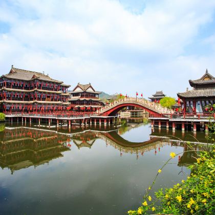 金华+横店影视城+梦幻谷景区+双龙风景旅游区4日3晚私家团 金华+横店影视城+梦幻谷景区+双龙风景旅游区4日3晚私家团