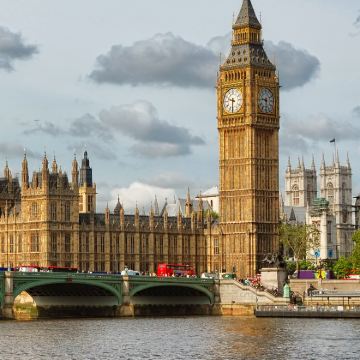 英国+苏格兰15日13晚跟团游 英国+苏格兰15日13晚跟团游