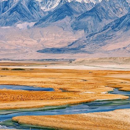 新疆乌鲁木齐+北疆+南疆20日19晚私家团 新疆乌鲁木齐+北疆+南疆20日19晚私家团