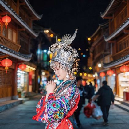 贵阳+黄果树+荔波+西江千户苗寨+梵净山+镇远4日3晚跟团游 贵阳+黄果树+荔波+西江千户苗寨+梵净山+镇远4日3晚跟团游