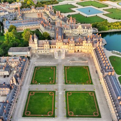 法国+马赛+阿维尼翁+尼斯8日私家团 法国+马赛+阿维尼翁+尼斯8日私家团