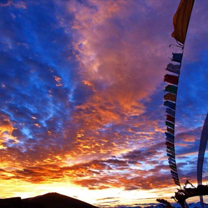 林芝+大峡谷+拉萨+日喀则+珠峰大本营+纳木措+羊卓雍措11日10晚跟团游 林芝+大峡谷+拉萨+日喀则+珠峰大本营+纳木措+羊卓雍措11日10晚跟团游