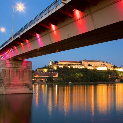 塞尔维亚+波黑+黑山+阿尔巴尼亚11日8晚拼小团 塞尔维亚+波黑+黑山+阿尔巴尼亚11日8晚拼小团