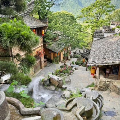 江西婺源+望仙谷+婺源篁岭+婺女洲度假区+黄山+宏村5日4晚拼小团 江西婺源+望仙谷+婺源篁岭+婺女洲度假区+黄山+宏村5日4晚拼小团
