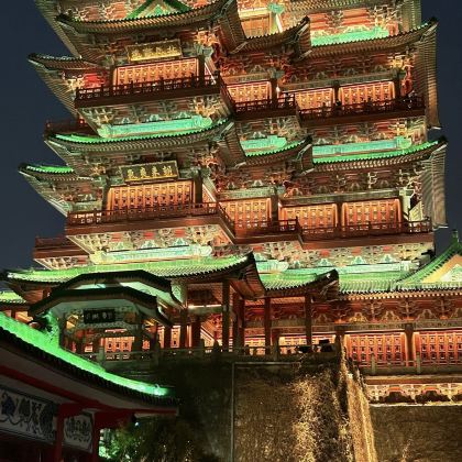 江西南昌+景德镇+婺源+望仙谷+三清山风景区5日4晚拼小团 江西南昌+景德镇+婺源+望仙谷+三清山风景区5日4晚拼小团
