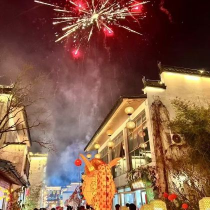 江西南昌+庐山+景德镇+婺源+三清山+望仙谷6日5晚私家团 江西南昌+庐山+景德镇+婺源+三清山+望仙谷6日5晚私家团