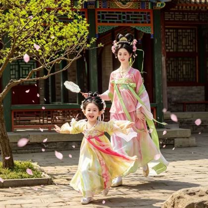 河南郑州+洛阳+开封+老君山景区5日4晚私家团 河南郑州+洛阳+开封+老君山景区5日4晚私家团