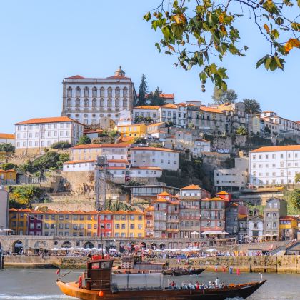 巴塞罗那+葡萄牙+马德里+塞维利亚15日13晚私家团 巴塞罗那+葡萄牙+马德里+塞维利亚15日13晚私家团