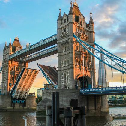 英国大伦敦+丘吉尔庄园+利物浦+温德米尔+爱丁堡+霍华德城堡+剑桥大学9日8晚拼小团 英国大伦敦+丘吉尔庄园+利物浦+温德米尔+爱丁堡+霍华德城堡+剑桥大学9日8晚拼小团