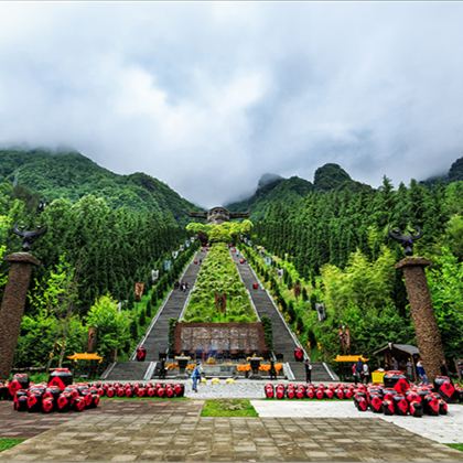 湖北武当山+神农架5日跟团游