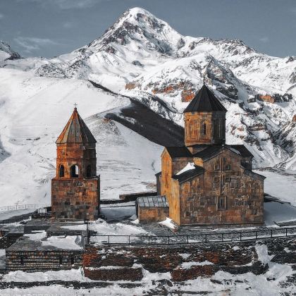 阿塞拜疆+格鲁吉亚+亚美尼亚10日9晚拼小团 阿塞拜疆+格鲁吉亚+亚美尼亚10日9晚拼小团