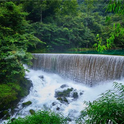 贵州贵阳+黄果树+马岭河+梵净山+荔波+西江千户苗寨8日7晚私家团