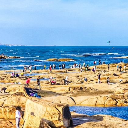 日照市灯塔广场+万平口海滨风景区+东夷小镇+海上云台山+连岛4日3晚跟团游 日照市灯塔广场+万平口海滨风景区+东夷小镇+海上云台山+连岛4日3晚跟团游
