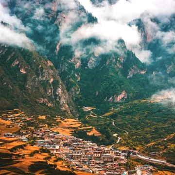 兰州+甘南+夏河+若尔盖+莲宝叶则景区+扎尕那7日6晚跟团游 兰州+甘南+夏河+若尔盖+莲宝叶则景区+扎尕那7日6晚跟团游