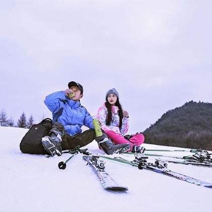 哈尔滨+亚布力滑雪旅游度假区+雪乡5日4晚跟团游 哈尔滨+亚布力滑雪旅游度假区+雪乡5日4晚跟团游