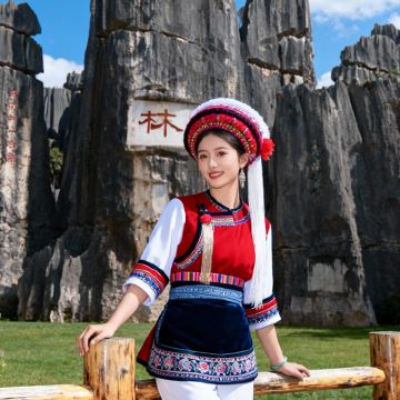 云南昆明+石林风景区+九乡风景区+滇池+抚仙湖3日2晚私家团 云南昆明+石林风景区+九乡风景区+滇池+抚仙湖3日2晚私家团