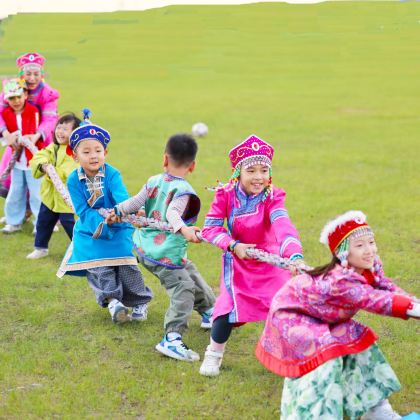 亲近自然 · 呼伦贝尔大草原7日牧羊娃亲子营含机票「精致小团够轻奢+轻松遛娃必选」 亲近自然 · 呼伦贝尔大草原7日牧羊娃亲子营含机票「精致小团够轻奢+轻松遛娃必选」