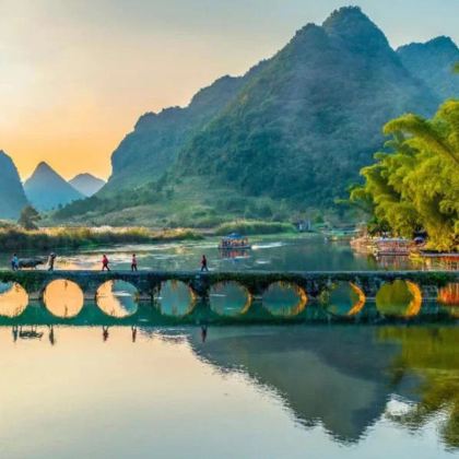 广西南宁+崇左+德天跨国瀑布景区+鹅泉+浩坤湖+三门海6日5晚拼小团 广西南宁+崇左+德天跨国瀑布景区+鹅泉+浩坤湖+三门海6日5晚拼小团