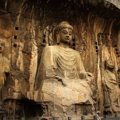 龙门石窟+嵩山少林风景区-少林寺武术馆+云台山风景名胜区+包公祠+汴梁小宋城+清明上河园5日4晚跟团游 龙门石窟+嵩山少林风景区-少林寺武术馆+云台山风景名胜区+包公祠+汴梁小宋城+清明上河园5日4晚跟团游