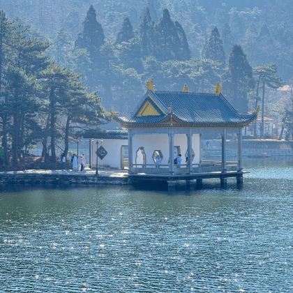 江西南昌+庐山风景名胜区+景德镇+婺源+望仙谷5日4晚私家团 江西南昌+庐山风景名胜区+景德镇+婺源+望仙谷5日4晚私家团