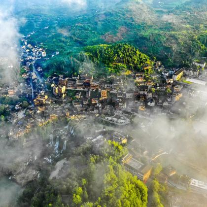 长沙+张家界+凤凰古城+芙蓉镇景区11日10晚自由行 长沙+张家界+凤凰古城+芙蓉镇景区11日10晚自由行