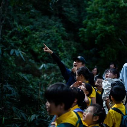 户外活动·“艺启好-少年中国行边疆行”西双版纳6日研学独立营【PBL课程+5年以上一线执行团队】有趣又刺激的雨林探秘、溯溪捕鱼、夜观昆虫、野外生存;野象追踪与野象保育志愿行动、傣族村寨田野调查和体验任务 户外活动·“艺启好-少年中国行边疆行”西双版纳6日研学独立营【PBL课程+5年以上一线执行团队】有趣又刺激的雨林探秘、溯溪捕鱼、夜观昆虫、野外生存;野象追踪与野象保育志愿行动、傣族村寨田野调查和体验任务