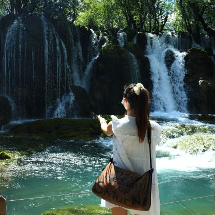成都+九寨沟+四姑娘山7日6晚私家团 成都+九寨沟+四姑娘山7日6晚私家团