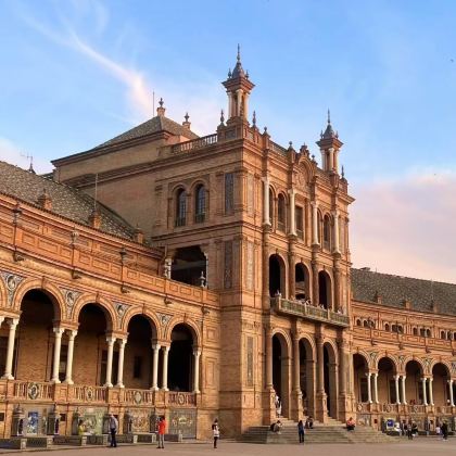 西班牙12日10晚私家团 西班牙12日10晚私家团