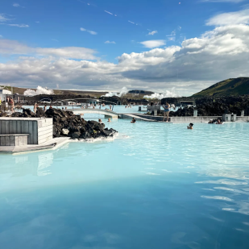 冰岛雷克雅未克+黄金旅游圈+蓝湖+斯奈山半岛+瓦特纳冰川国家公园7日6晚跟团游 冰岛雷克雅未克+黄金旅游圈+蓝湖+斯奈山半岛+瓦特纳冰川国家公园7日6晚跟团游