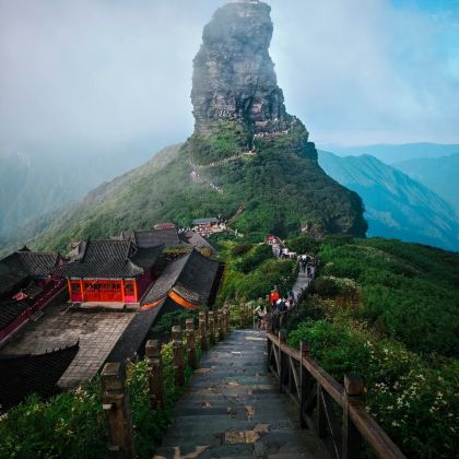 贵州梵净山+石阡古温泉+西江千户苗寨+镇远5日4晚私家团 贵州梵净山+石阡古温泉+西江千户苗寨+镇远5日4晚私家团
