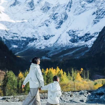 成都+四姑娘山+毕棚沟+达古冰川风景区5日4晚私家团 成都+四姑娘山+毕棚沟+达古冰川风景区5日4晚私家团