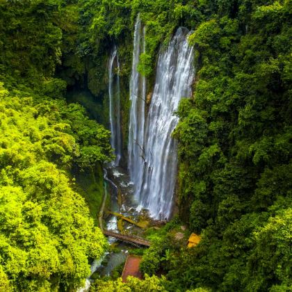 广西南宁+通灵峡谷+德天瀑布+涠洲岛+北海6日5晚跟团游 广西南宁+通灵峡谷+德天瀑布+涠洲岛+北海6日5晚跟团游