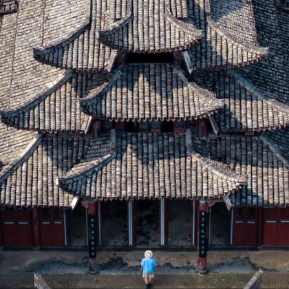 衢州+江郎山风景名胜区+廿八都古镇+龙游石窟+天脊龙门+仙霞关+衢州孔氏南宗家庙4日3晚私家团 衢州+江郎山风景名胜区+廿八都古镇+龙游石窟+天脊龙门+仙霞关+衢州孔氏南宗家庙4日3晚私家团