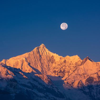 云南丽江+香格里拉+梅里雪山7日6晚私家团